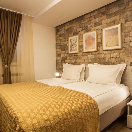 Sofia Place Hotel By Hmg Ngoại thất bức ảnh