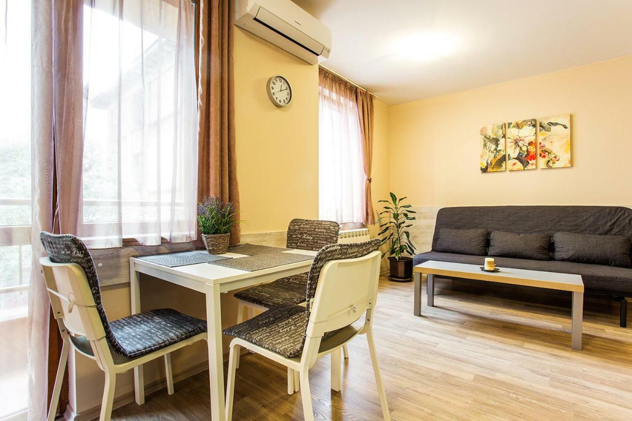 Sofia Place Hotel By Hmg Ngoại thất bức ảnh